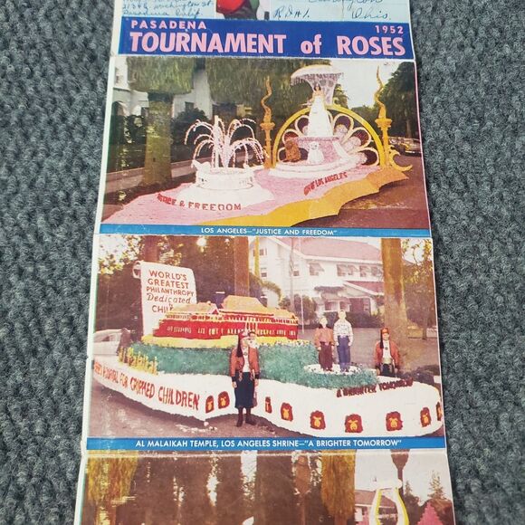 Pasadena CA 1952 Tournament of Roses Parade Street Scene Photos Miss Universe - Picture 11 of 11